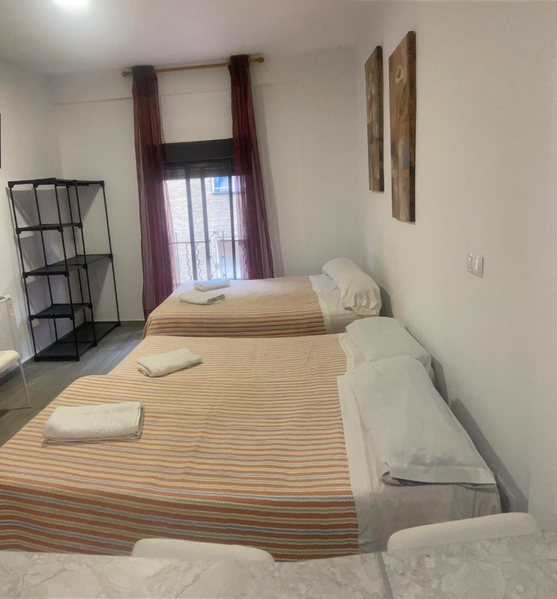 Habitaciones Familiares Con Bano Privado Lf - Sin Ascensor Saragoça Exterior foto